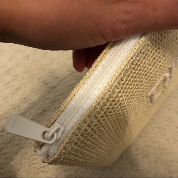 New Dior beauty pouch case read - reworked - Picture 11 of 13